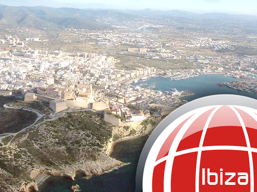 PORTALDETUCIUDAD.com navega hacia IBIZA